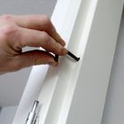 Stalen deurkozijn plaatsen | Kozijn staal