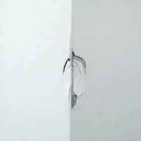 Beschadigde hoek gipsmuur / gipswand repareren