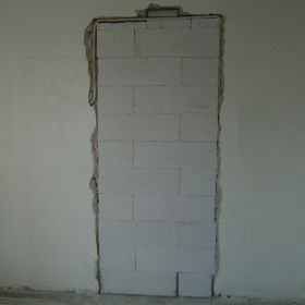 Deurgat / Deuropening dichtmaken binnenmuur