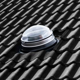 Solatube diameter 25cm hellend dak buitenzijde