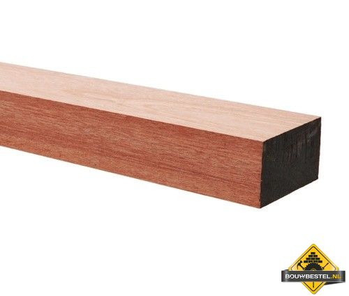 Meranti balk gevlakt gestreken 100%pefc 75x125x3050 (3.05 meter) (netto 67x114)