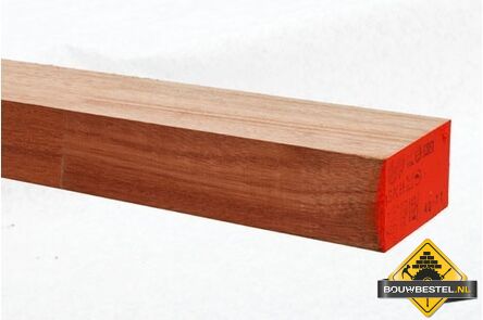 Meranti balk gevingerlast 70 x 120 mm 590 cm geschaafd PEFC