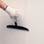 Hoe kan ik een muur glad maken (egaliseren)?